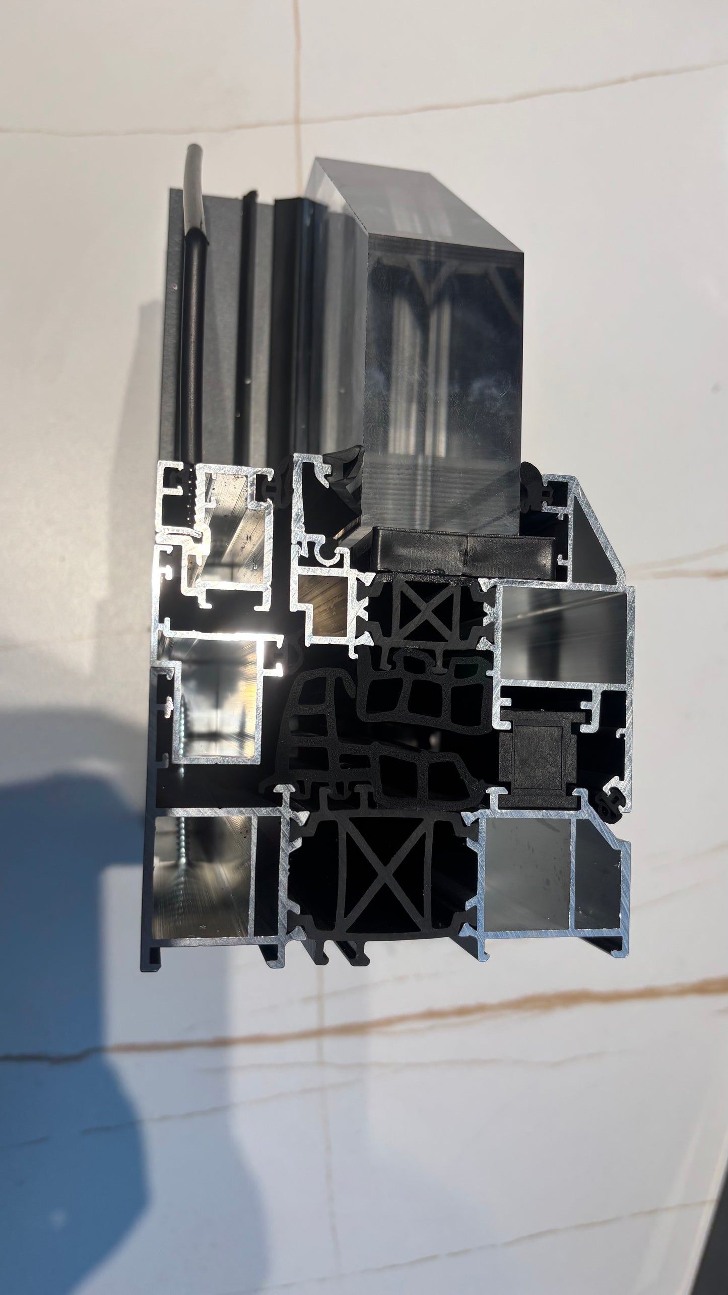 Customizable narrow aluminum frame casement windows with hurricane-proof impact-resistant safety tempered glass, double inward-outward swing opening